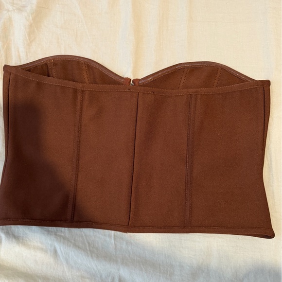 Pretty Little Thing cropped corset. Size US 16 - Picture 2 of 3